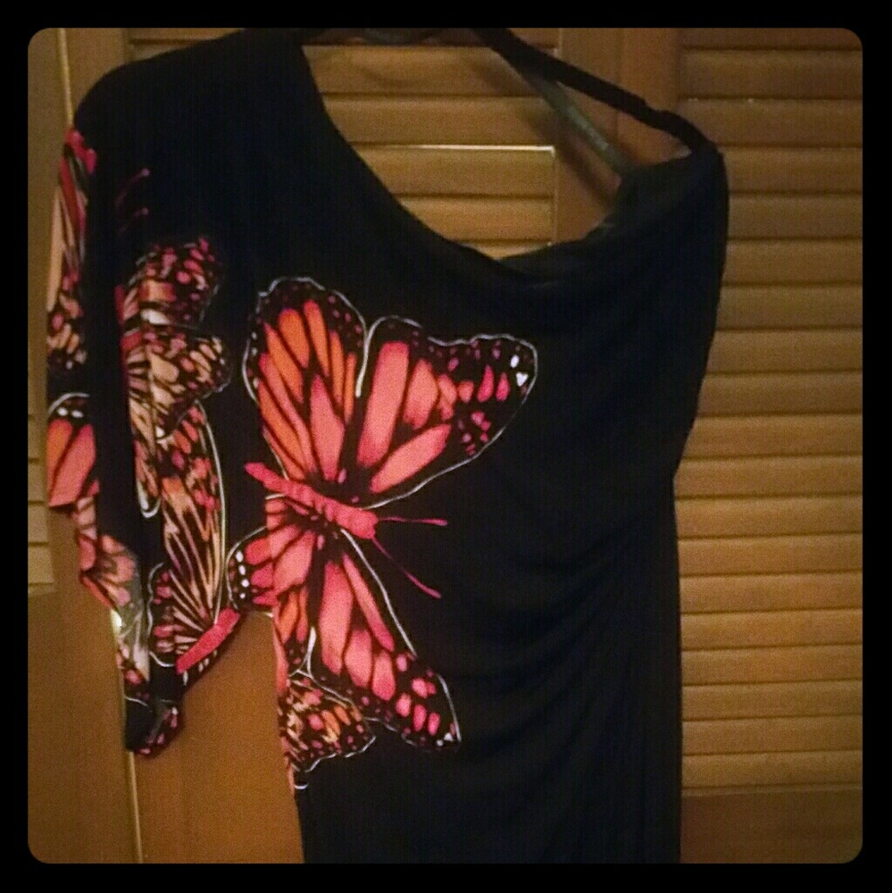 Off the shoulder Bisou Bisou Butterfly Dress