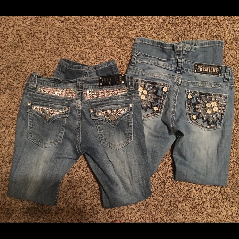 2 pair of jeans