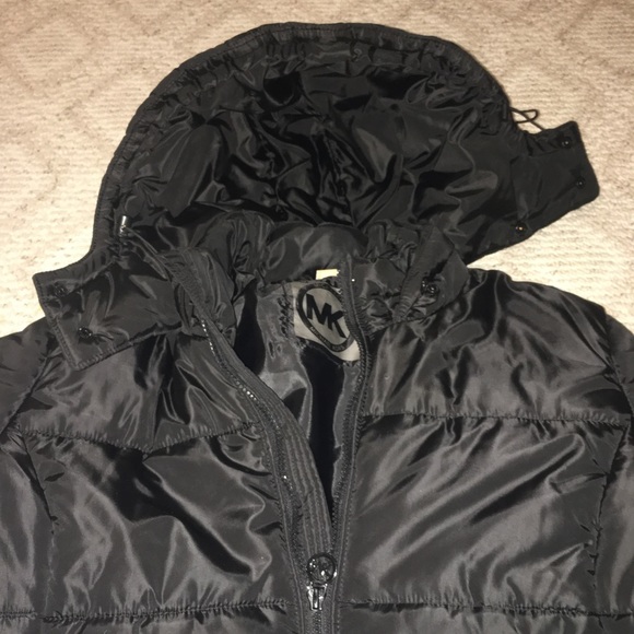 Michael Kors Puffy Jacket! - Picture 4 of 4