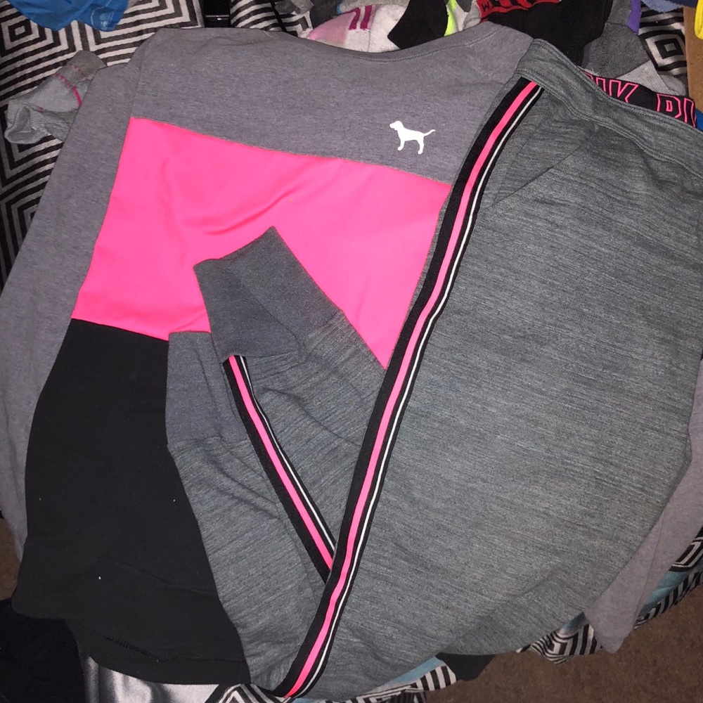 pink crew/sweat pants outfit medium FINAL MARKDOWN