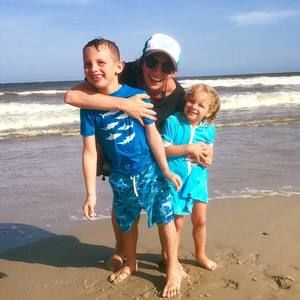 Meet your Posher, Sharon