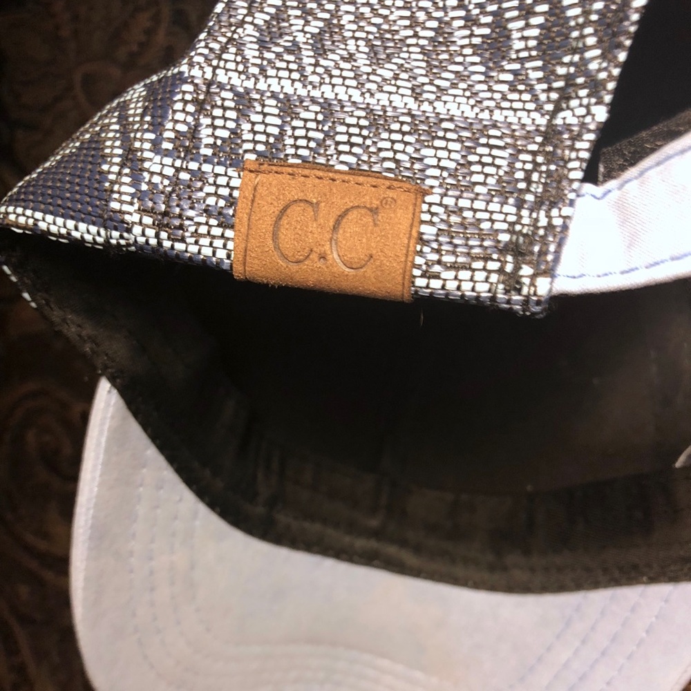 Patterned C.C. Hat - Picture 2 of 3