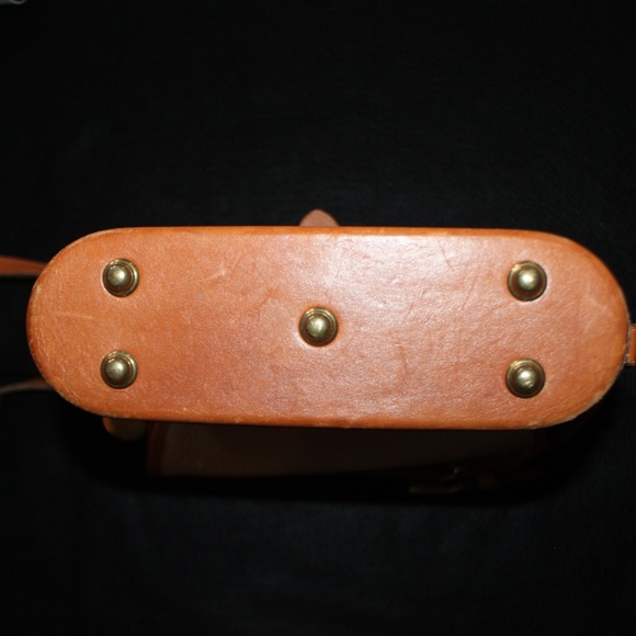 Dooney and Bourke Purse - Picture 6 of 8