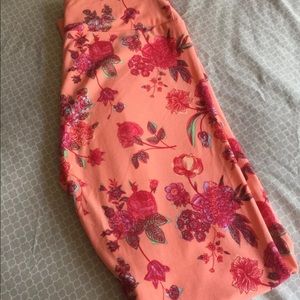 New! LulaRoe leggings os