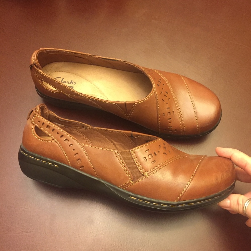 EUC Clarks women’s shoes.