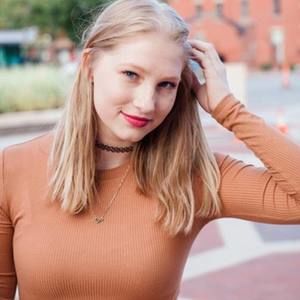 Meet your Posher, Destiny