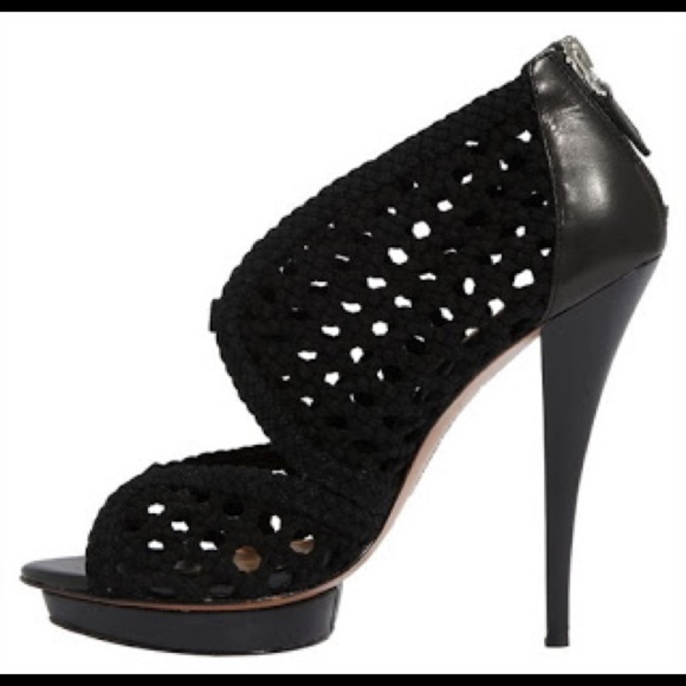 Badgley Mischka Suede, Caged Sandal