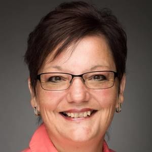 Meet your Posher, Denise