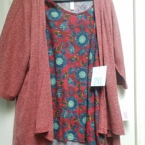 2 pieces Lularoe 2xl classic t and Med Lindsay