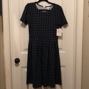 🌸 LuLaRoe XL Amelia Dress 🌸