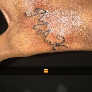 Meet your Posher, Maximo