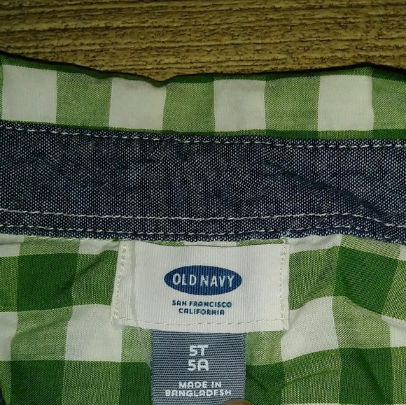Old Navy button down - Picture 2 of 2