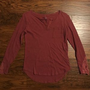 Maroon long sleeve shirt