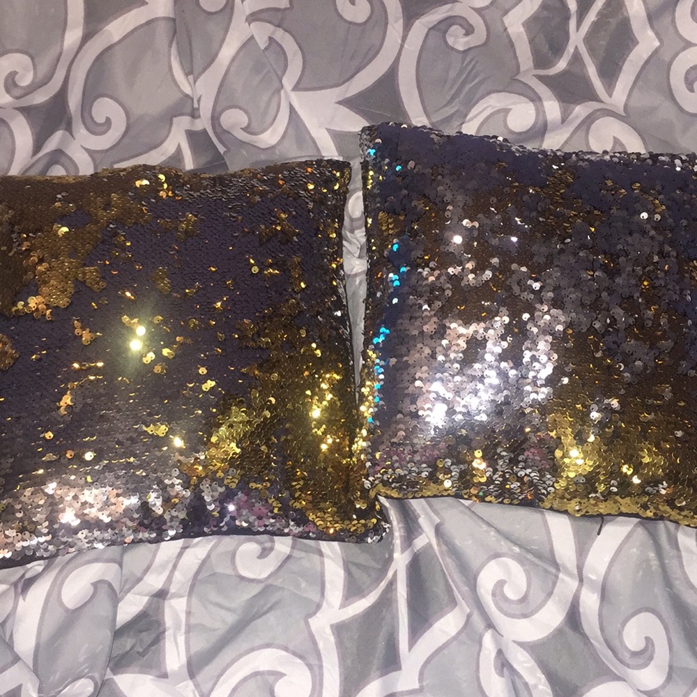 ✨✨