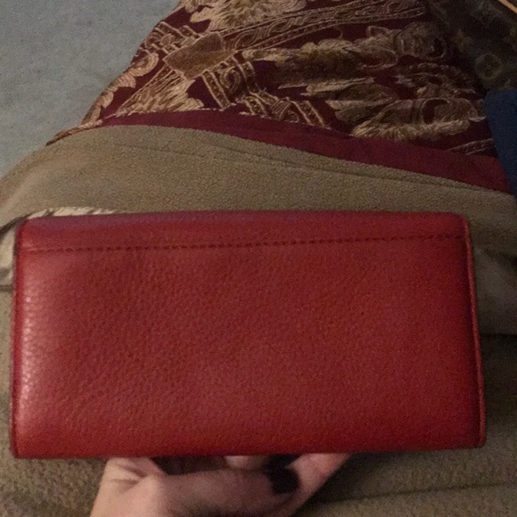 MK red leather wallet - Picture 3 of 3