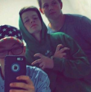 Meet your Posher, Tristan