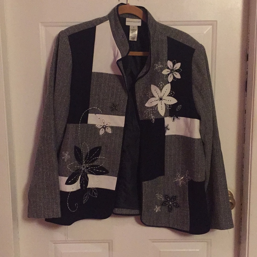 Open blazer