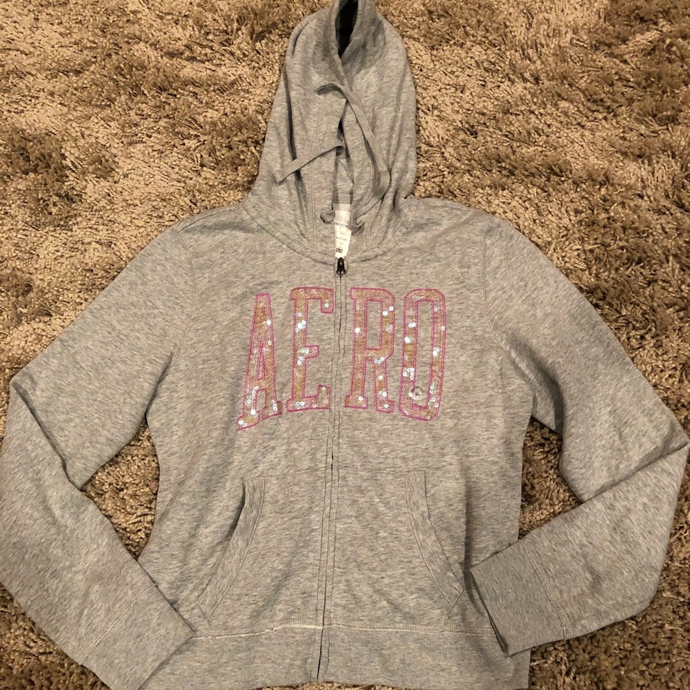 New Aeropostale zip up hoodie.