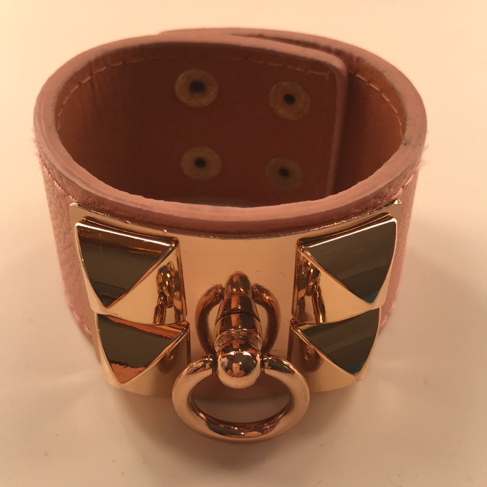 2B bebe Soft Pink Buckle Cuff