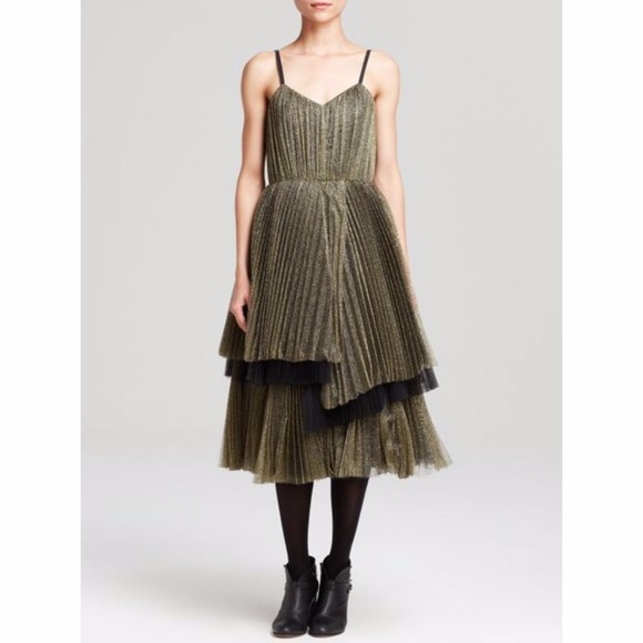Marc By Marc Jacobs Dresses & Skirts - Marc by Marc Jacobs Black & Gold Tulle Dress