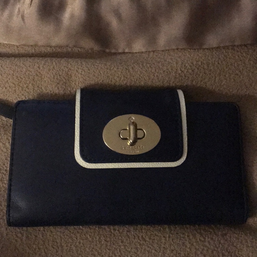 Kate Spade navy  leather wallet