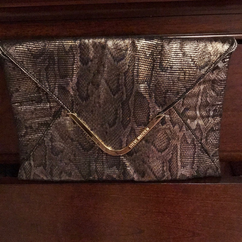 Steve Madden Clutch