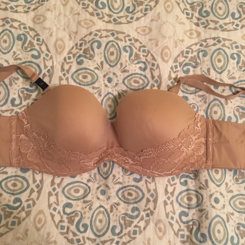 Victoria’s Secret bra