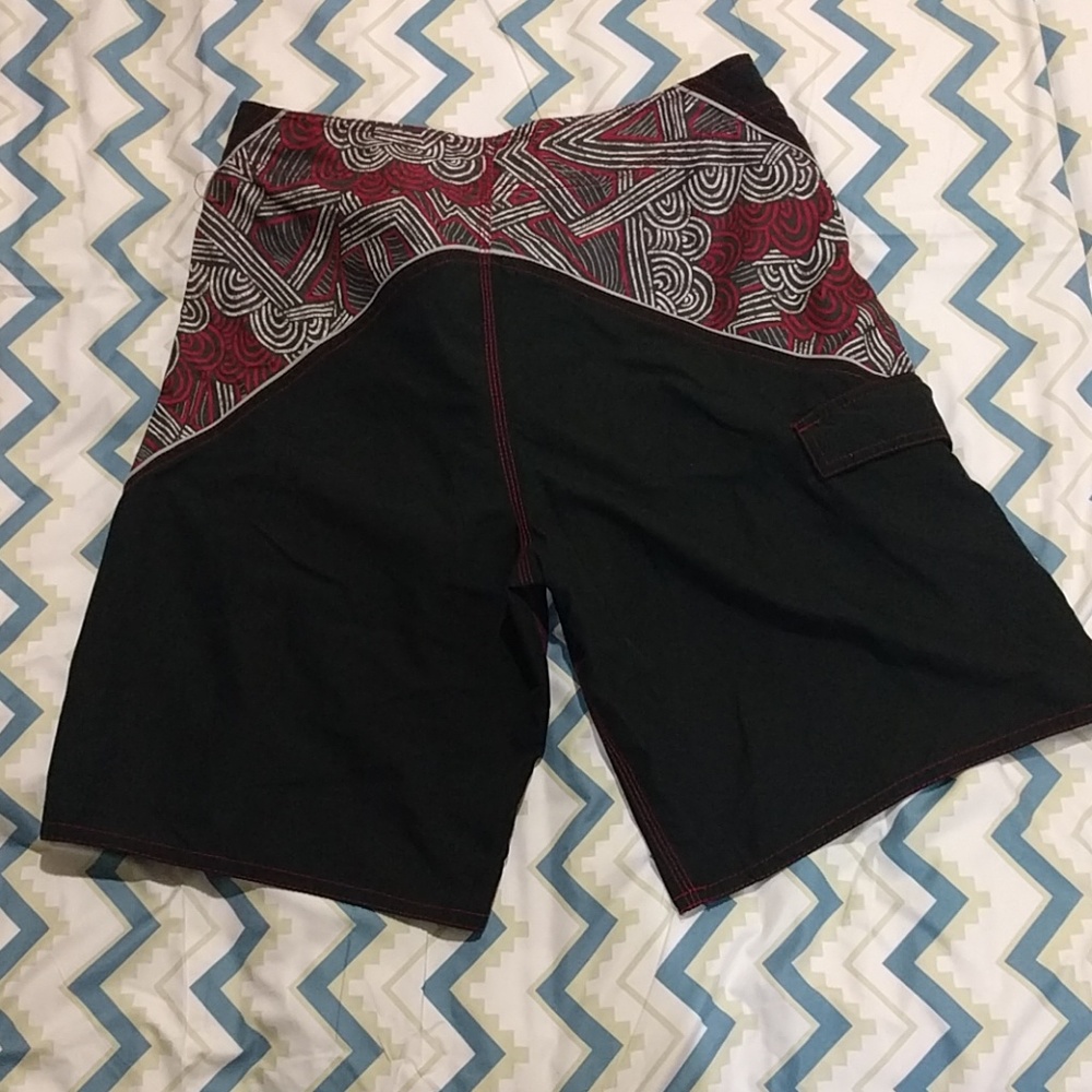 Men Short 34 - Picture 3 of 3
