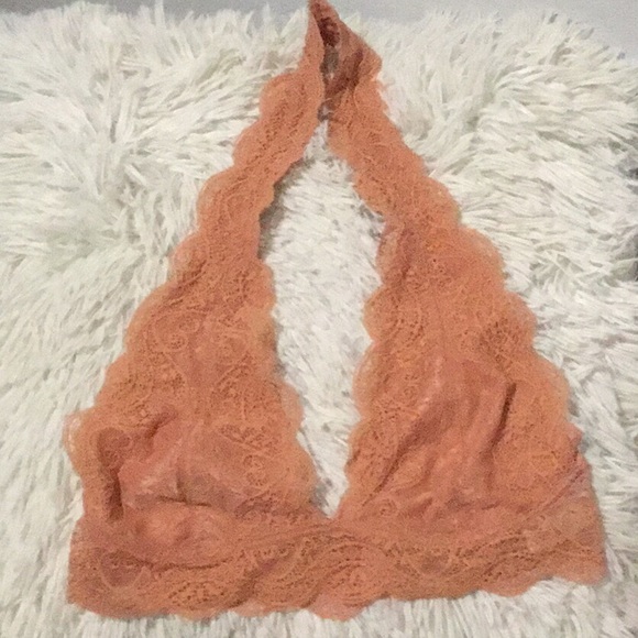 Peach 🍑 Bralette  👙 - Picture 1 of 1