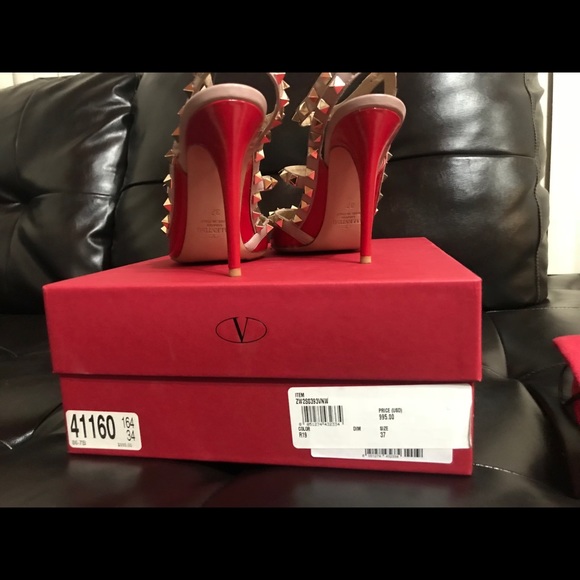 Valentino red/nude studded heels - Picture 4 of 6
