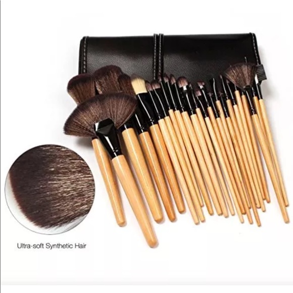 New 24pcs Makeup Brush With Pouch - Picture 2 of 5