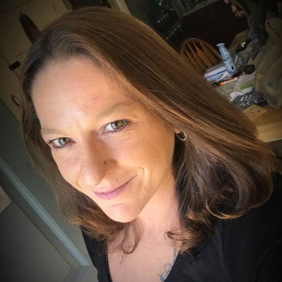 Meet your Posher, Claira - Picture 1 of 1