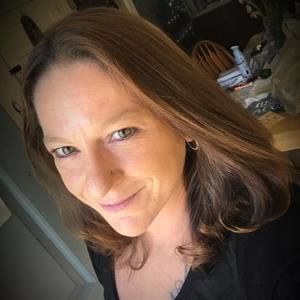 Meet your Posher, Claira