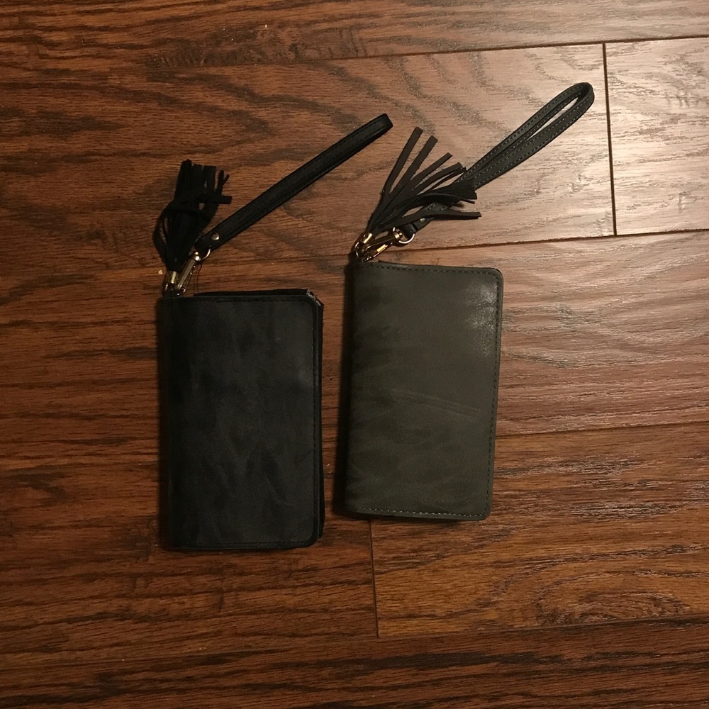 Wallets with built in phone charger