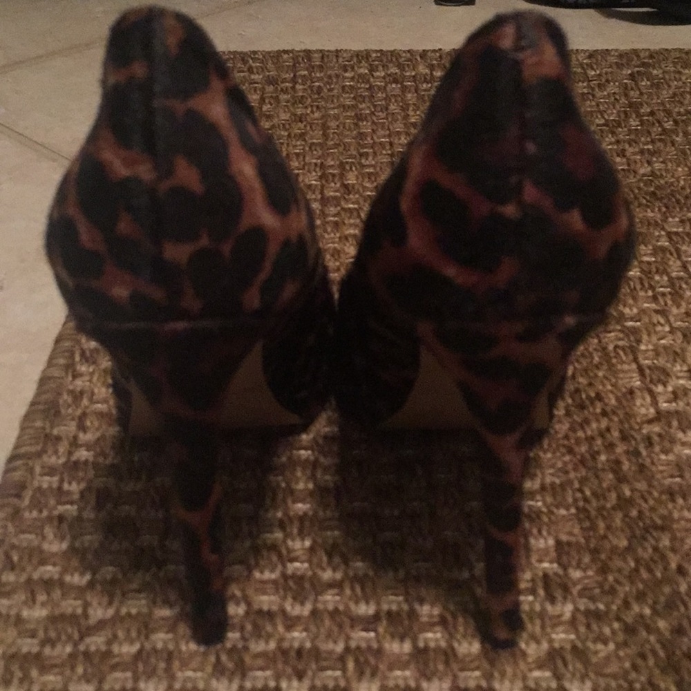 Leopard pumps - Picture 3 of 4