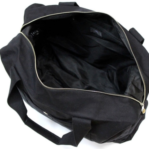 💥SOLDObey Corporate Violence Weekender Bag-unisex - Picture 4 of 8