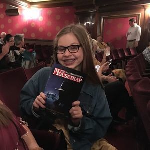 Meet your Posher, Hannah