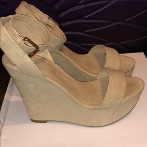 Aldo wedges