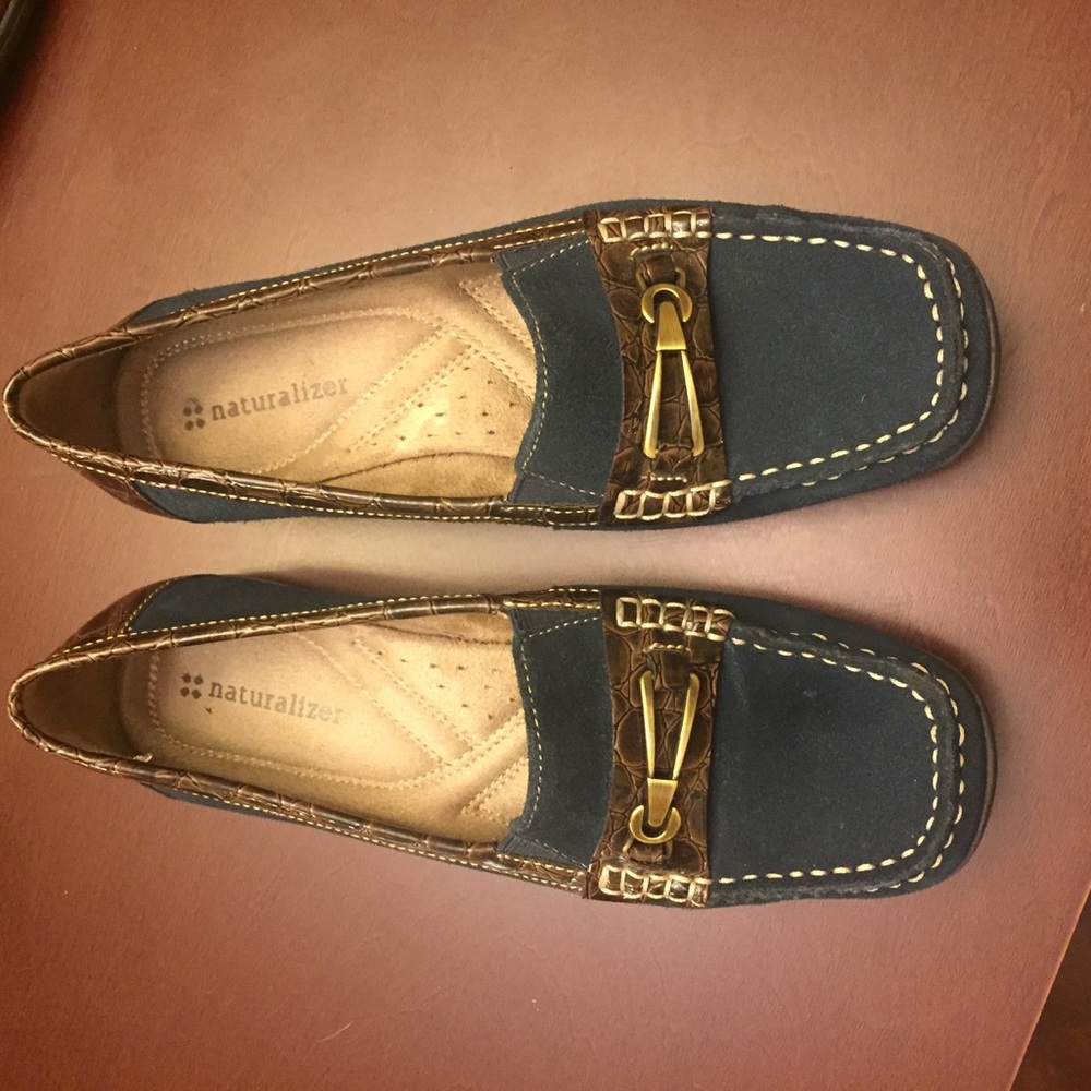 Ladies Naturalizer loafers