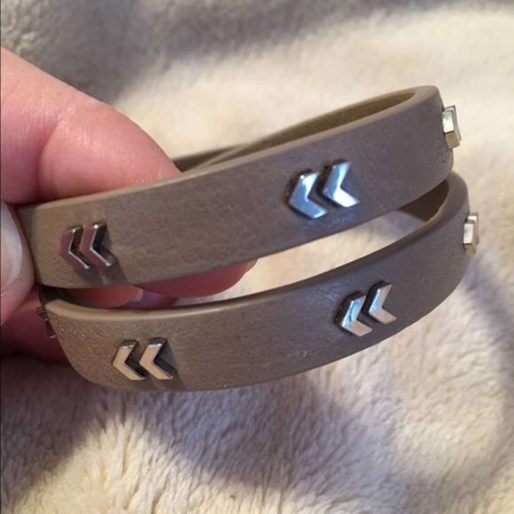 Stella & Dot Silver Chevron Leather Wrap Bracelet