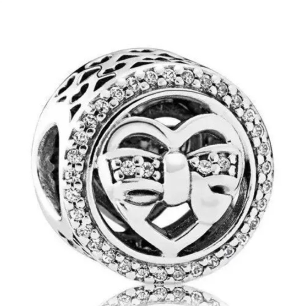 Authentic Pandora Love Ties Charm NWOT