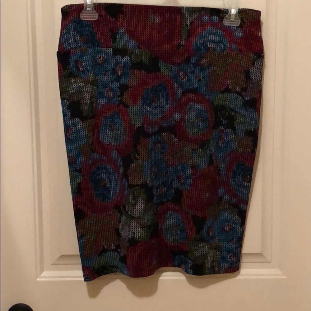 🌸 LuLaRoe XL Cassie Pencil Skirt 🌸