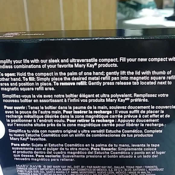 Mary Kay compact - Picture 4 of 4