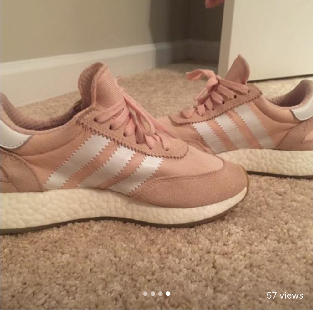 Adidas inikis