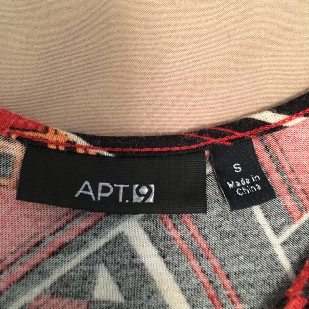 Tank top with array of earth tones