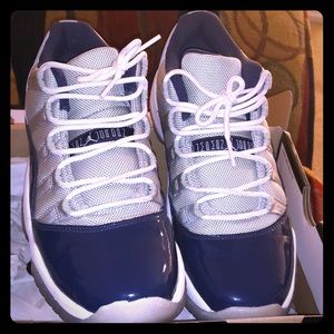 Georgetown 11 lows **Excellent Condition**