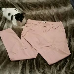 Size 6 cabi nectar skinny jeans