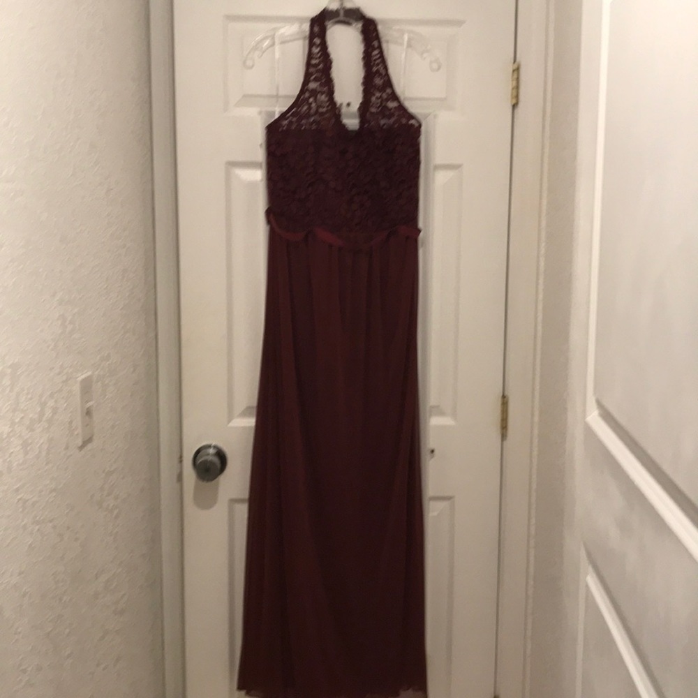 Bridesmaid dress burgundy worn once - size 18
