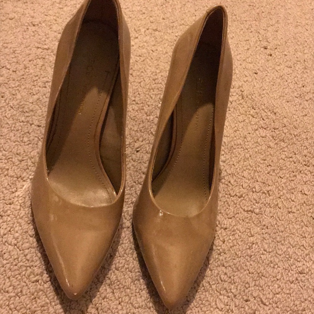 BCBGeneration Nude Heels