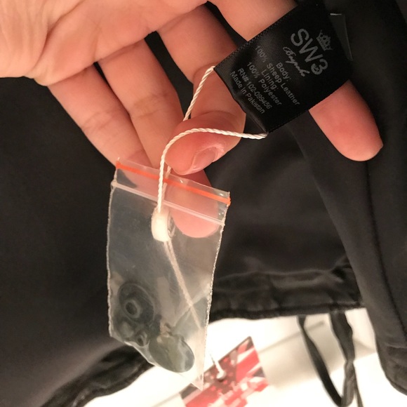 Genuine Leather Jacket - Picture 7 of 8